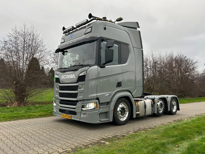 Scania R560 | 6X2/4 LB | RETARDER | PARK-COOLER | PTO PREP. - Камион влекач: слика 1 Scania R560 | 6X2/4 LB | RETARDER | PARK-COOLER | PTO PREP. - Камион влекач: слика 1