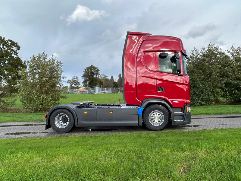 Scania S500 NGS | S-U-P-E-R | PARK-COOLER | RETARDER | FULL-AIR | NEW - Камион влекач: слика 5 Scania S500 NGS | S-U-P-E-R | PARK-COOLER | RETARDER | FULL-AIR | NEW - Камион влекач: слика 5