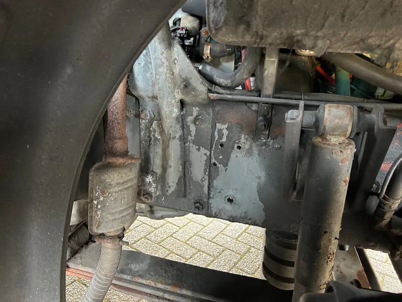 Лизинг на Volvo F 16.505 hp | 4x2 | AIR SUSPENSION | 1992 | GLOBETROTTER | Volvo F 16.505 hp | 4x2 | AIR SUSPENSION | 1992 | GLOBETROTTER |: слика 16