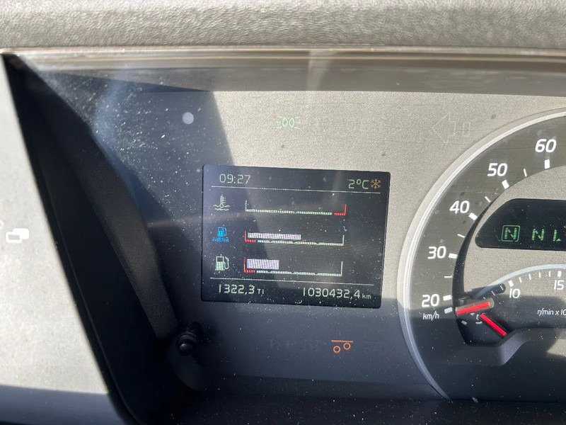 Volvo FH | 540 E6 | 6X4/4 BOUGY LIFTER | 04/2016 | - Камион влекач: слика 5 Volvo FH | 540 E6 | 6X4/4 BOUGY LIFTER | 04/2016 | - Камион влекач: слика 5