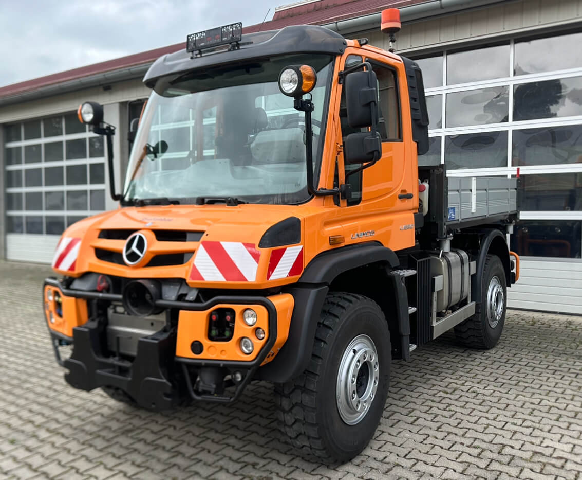 Unimog 530 - U530 405 44301 Mercedes Benz 405 - Комунално/ Специјално возило: слика 1 Unimog 530 - U530 405 44301 Mercedes Benz 405 - Комунално/ Специјално возило: слика 1