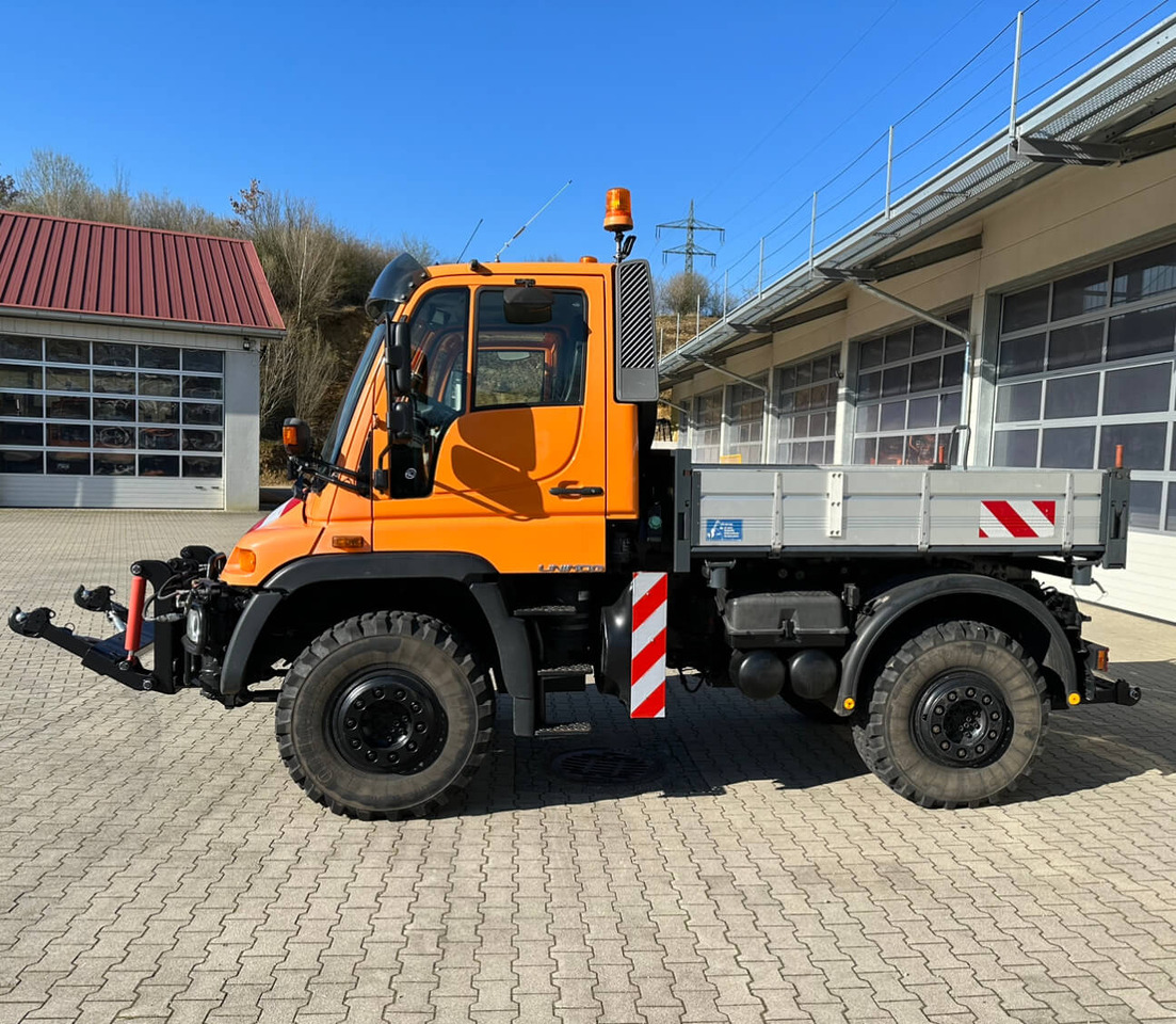 Unimog 400 - U400 405 02734 mit Heckkraftheber Mer - Кипер: слика 2 Unimog 400 - U400 405 02734 mit Heckkraftheber Mer - Кипер: слика 2
