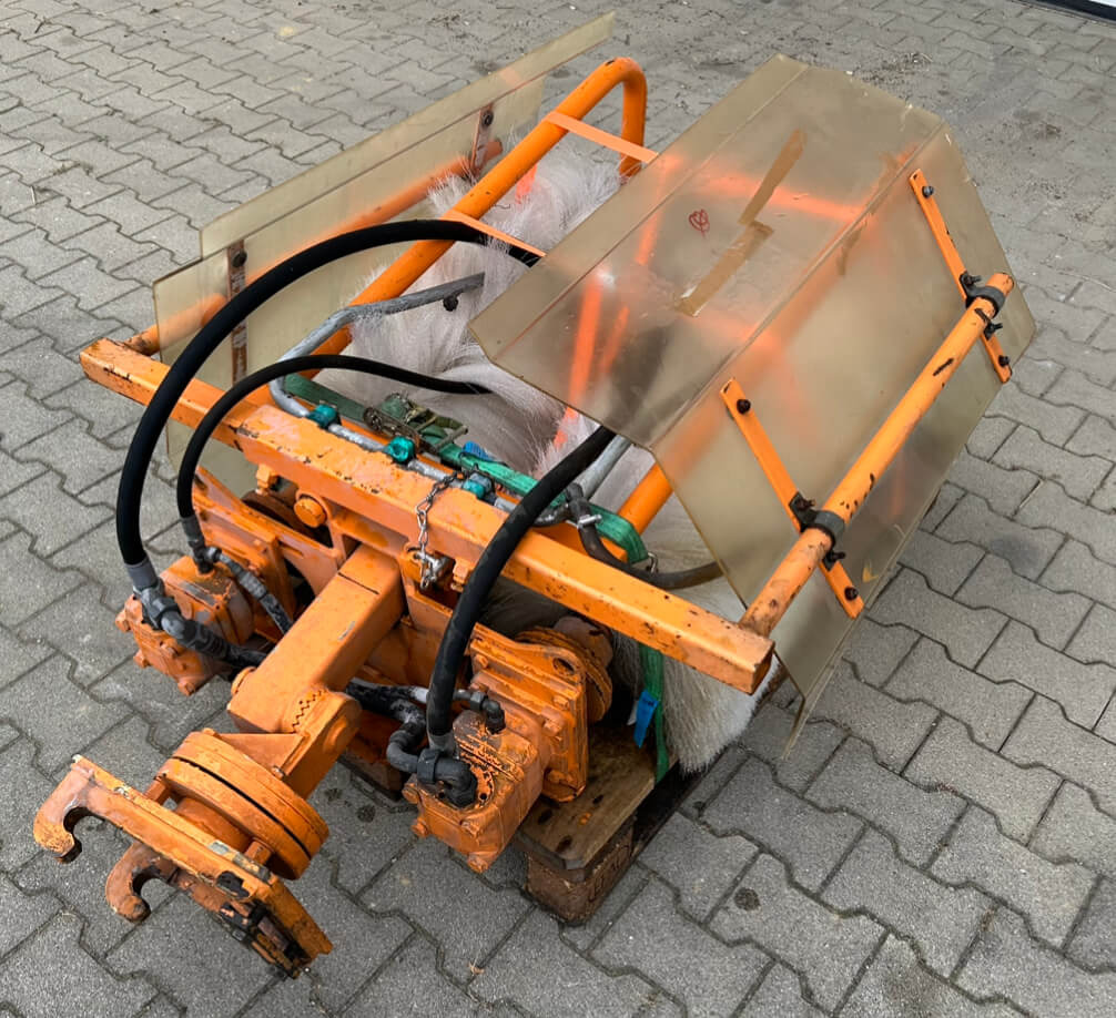 Unimog Doppelwaschbürste Mulag DWB - Метла: слика 3 Unimog Doppelwaschbürste Mulag DWB - Метла: слика 3