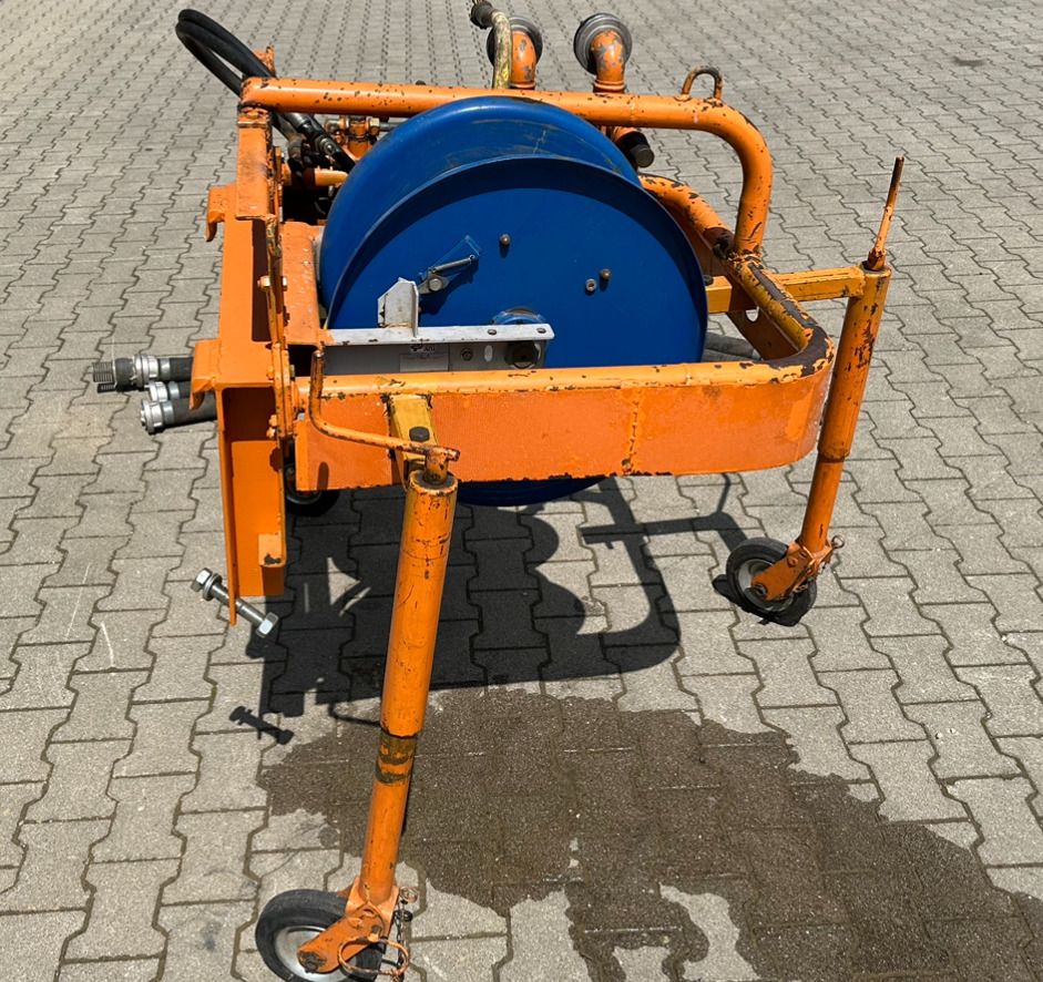 Unimog Frontanbauwasserpumpe Deu. hyd. - Пумпа за вода: слика 4 Unimog Frontanbauwasserpumpe Deu. hyd. - Пумпа за вода: слика 4