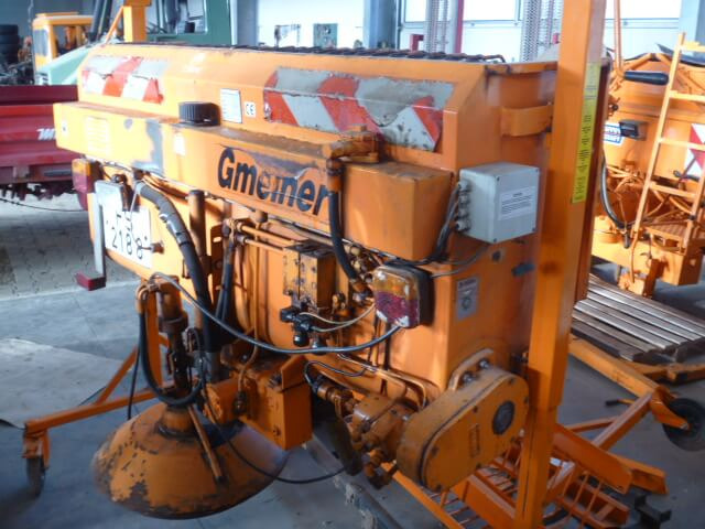 Unimog Salzstreuer Gmeiner 90WA - Распрскувач на песок/ Сол: слика 1 Unimog Salzstreuer Gmeiner 90WA - Распрскувач на песок/ Сол: слика 1