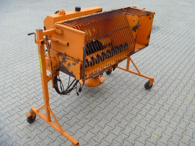 Unimog Salzstreuer Gmeiner DK WA 24V - Распрскувач на песок/ Сол: слика 3 Unimog Salzstreuer Gmeiner DK WA 24V - Распрскувач на песок/ Сол: слика 3