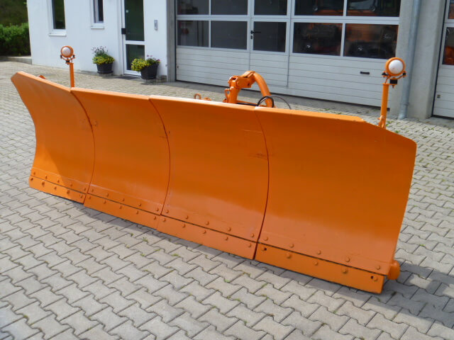 Unimog Schneepflug - Schneeschild Schmidt MF5.3 - Плуг за чистење снег: слика 2 Unimog Schneepflug - Schneeschild Schmidt MF5.3 - Плуг за чистење снег: слика 2
