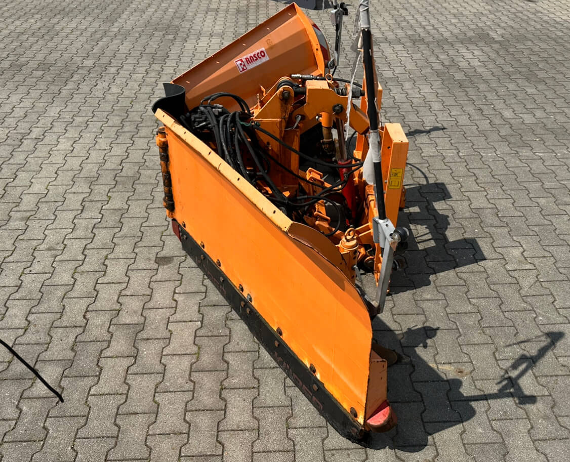 Unimog Schneepflug - Vario Rasco VERTUS 3.2 GB2X3 - Плуг за чистење снег: слика 3 Unimog Schneepflug - Vario Rasco VERTUS 3.2 GB2X3 - Плуг за чистење снег: слика 3
