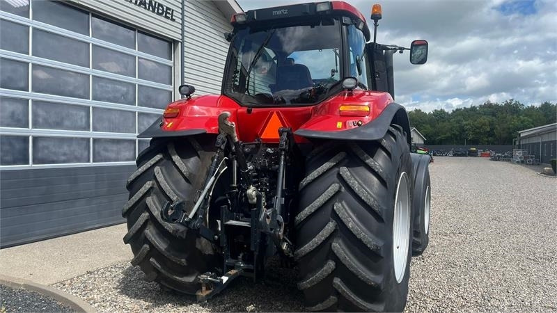 Трактор Case IH Magnum 370 CVX Med fronlift: слика 20