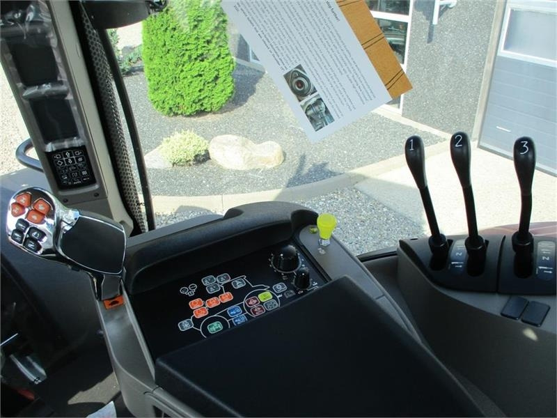 Case IH Puma 180 FPS New and unused tractor - Трактор: слика 3 Case IH Puma 180 FPS New and unused tractor - Трактор: слика 3