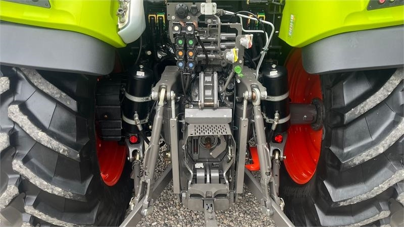 Claas Arion 440 CIS med frontlæsser - Трактор: слика 4 Claas Arion 440 CIS med frontlæsser - Трактор: слика 4