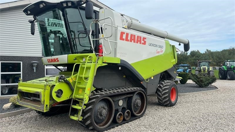 Claas LEXION 560 Med ny bælter og 4wd - Комбајн: слика 2 Claas LEXION 560 Med ny bælter og 4wd - Комбајн: слика 2