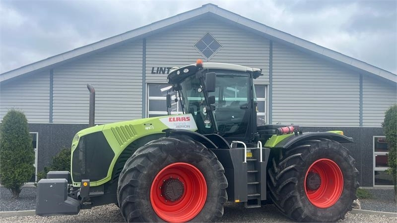 Claas XERION 5000 Trac. Med GPS anlæg. Ultimativ trækker - Трактор: слика 1 Claas XERION 5000 Trac. Med GPS anlæg. Ultimativ trækker - Трактор: слика 1