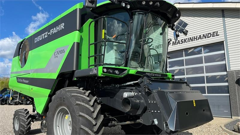 Deutz-fahr C7206 With 24feed - 7.2m header. New and unused Co - Комбајн: слика 5 Deutz-fahr C7206 With 24feed - 7.2m header. New and unused Co - Комбајн: слика 5