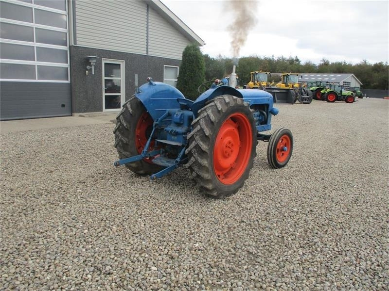 Fordson Major Diesel traktor - Трактор: слика 4 Fordson Major Diesel traktor - Трактор: слика 4