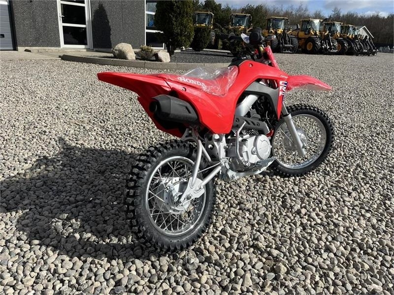 Honda CRF 110 F Den nye model - Сетеренско возило/ Квад: слика 5 Honda CRF 110 F Den nye model - Сетеренско возило/ Квад: слика 5