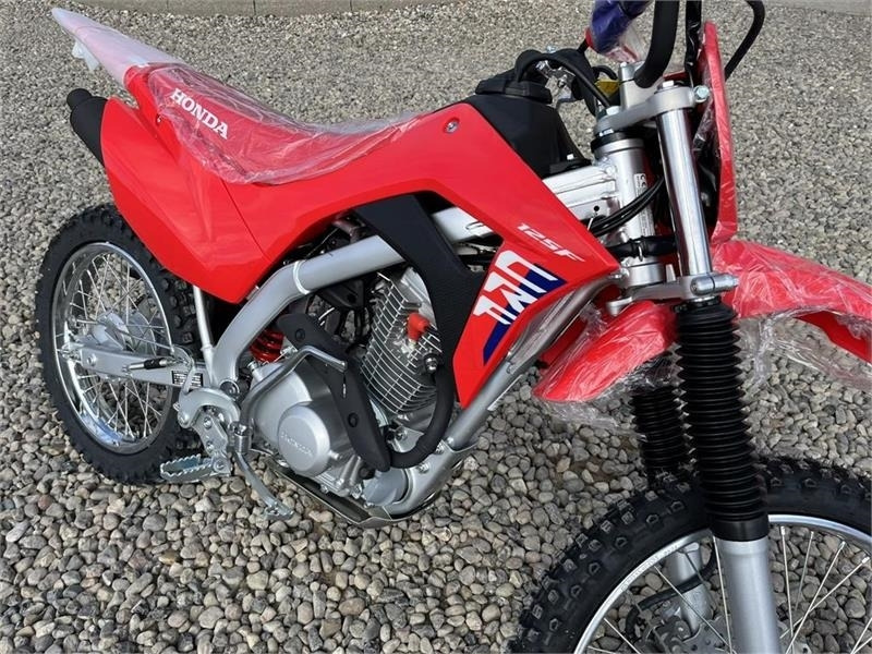 Honda CRF 125 FB Den helt nye model - Сетеренско возило/ Квад: слика 2 Honda CRF 125 FB Den helt nye model - Сетеренско возило/ Квад: слика 2