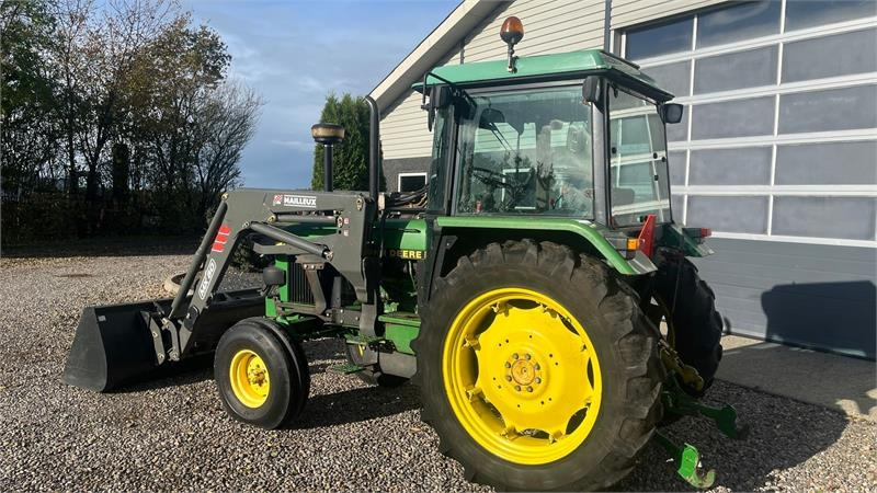 John Deere 2850 Med frontlæsser - Трактор: слика 3 John Deere 2850 Med frontlæsser - Трактор: слика 3