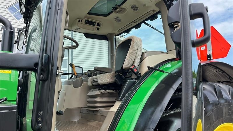 John Deere 6135R Krybegear, frontlift, TLS Affjedret foraksel - Трактор: слика 4 John Deere 6135R Krybegear, frontlift, TLS Affjedret foraksel - Трактор: слика 4