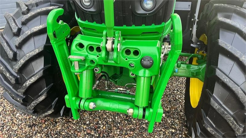 John Deere 6155M KUN 980 timer, med frontlift og evt. GPS - Трактор: слика 4 John Deere 6155M KUN 980 timer, med frontlift og evt. GPS - Трактор: слика 4