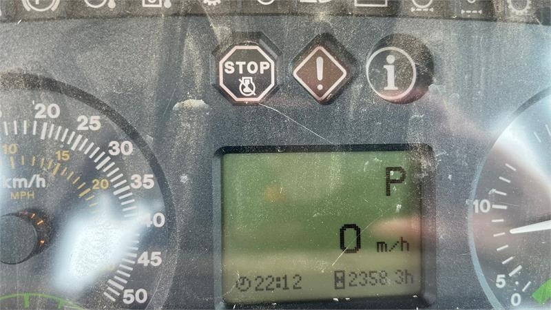 Трактор John Deere 6320 m/JD 631 Frontlæsser AutoPower og TLS affjed: слика 18 Трактор John Deere 6320 m/JD 631 Frontlæsser AutoPower og TLS affjed: слика 18