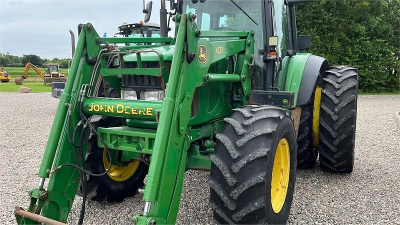 Трактор John Deere 6320 m/JD 631 Frontlæsser AutoPower og TLS affjed: слика 16 Трактор John Deere 6320 m/JD 631 Frontlæsser AutoPower og TLS affjed: слика 16