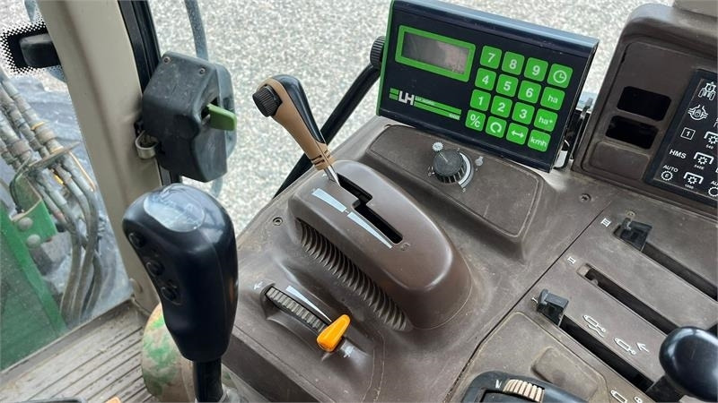 Трактор John Deere 6320 m/JD 631 Frontlæsser AutoPower og TLS affjed: слика 9 Трактор John Deere 6320 m/JD 631 Frontlæsser AutoPower og TLS affjed: слика 9