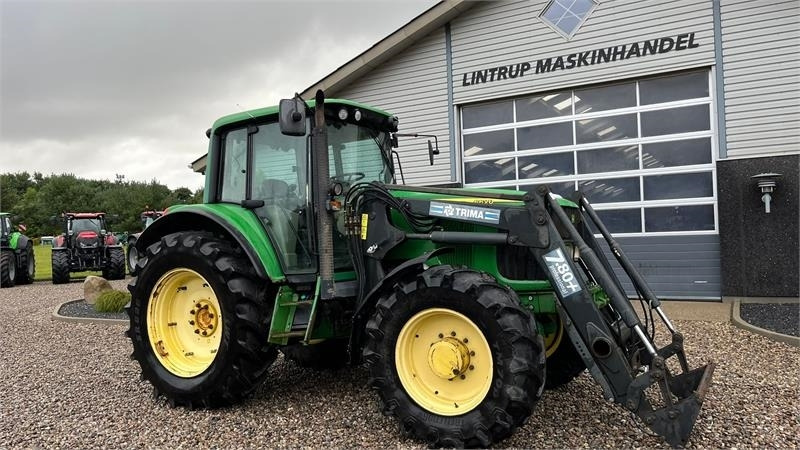 Трактор John Deere 6620 AP Med frontlæsser.: слика 14
