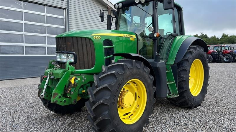 John Deere 6930 AutoPower med frontlift og front PTO - Трактор: слика 3 John Deere 6930 AutoPower med frontlift og front PTO - Трактор: слика 3