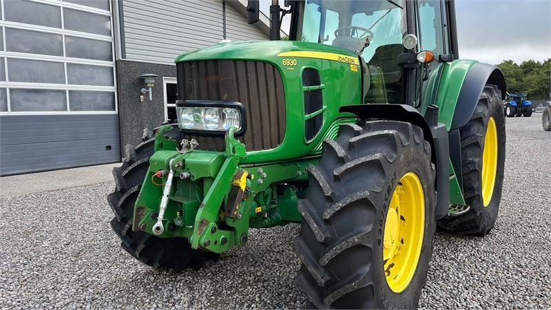 John Deere 6930 AutoPower med frontlift og front PTO - Трактор: слика 4 John Deere 6930 AutoPower med frontlift og front PTO - Трактор: слика 4