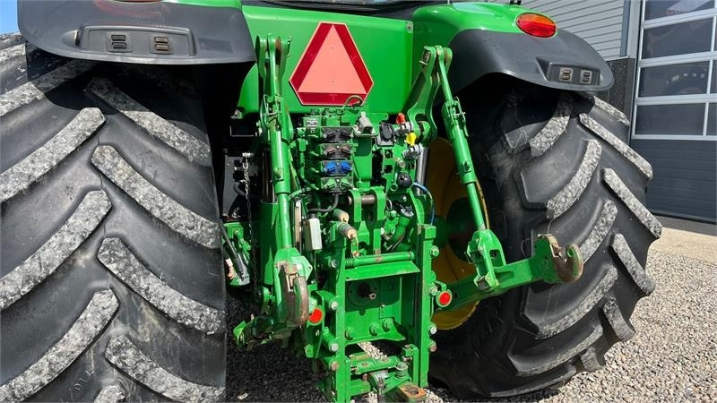 John Deere 7230R Med frontlift. Stor stærk traktor til små pe - Трактор: слика 5 John Deere 7230R Med frontlift. Stor stærk traktor til små pe - Трактор: слика 5