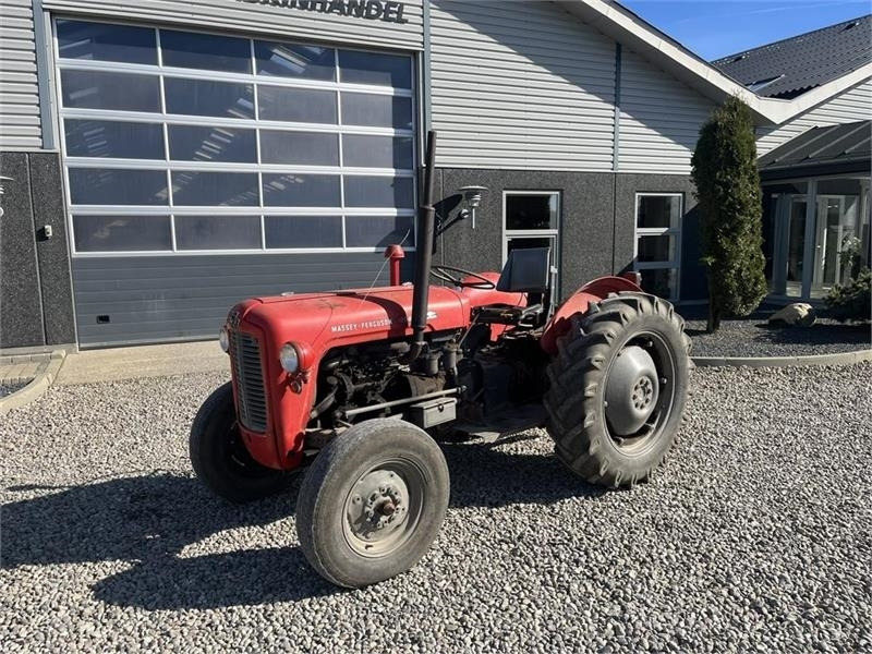 Massey Ferguson 35 3 cylindret diesel - Трактор: слика 2 Massey Ferguson 35 3 cylindret diesel - Трактор: слика 2
