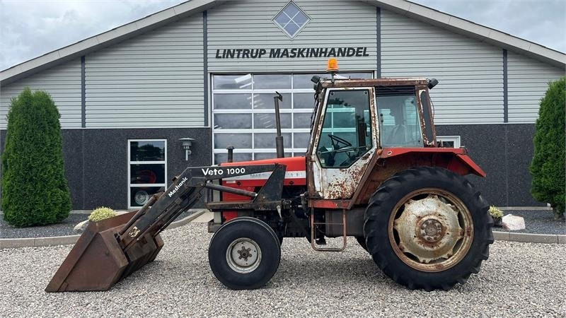 Massey Ferguson 690 Speedshift med frontlæsser - Трактор: слика 1 Massey Ferguson 690 Speedshift med frontlæsser - Трактор: слика 1