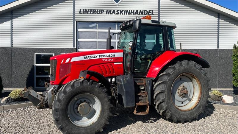Massey Ferguson 7499 DYNA VT Med frontlift - Трактор: слика 1 Massey Ferguson 7499 DYNA VT Med frontlift - Трактор: слика 1
