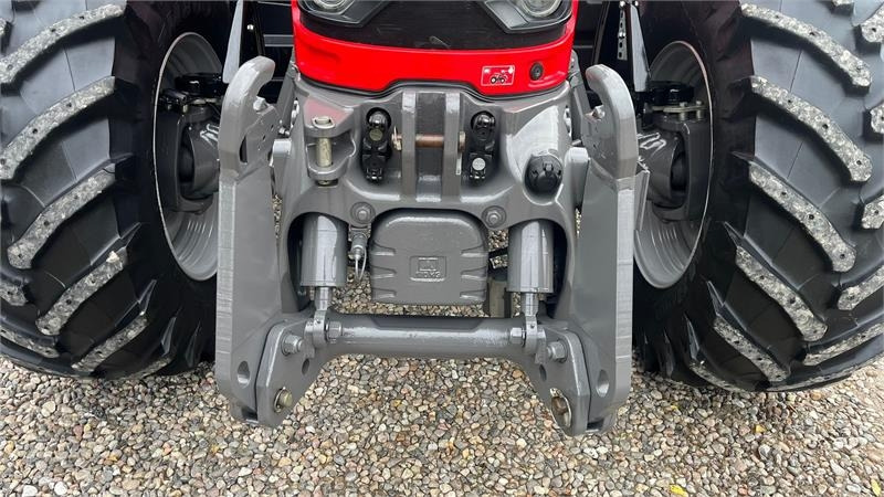 Massey Ferguson 7726 S DynaVT Med frontlift - Трактор: слика 5 Massey Ferguson 7726 S DynaVT Med frontlift - Трактор: слика 5
