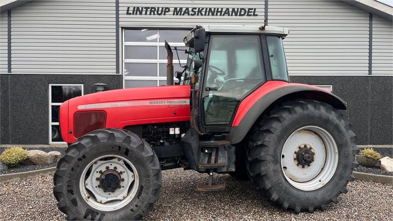 Massey Ferguson 8250 Powercontrol - Трактор: слика 1 Massey Ferguson 8250 Powercontrol - Трактор: слика 1