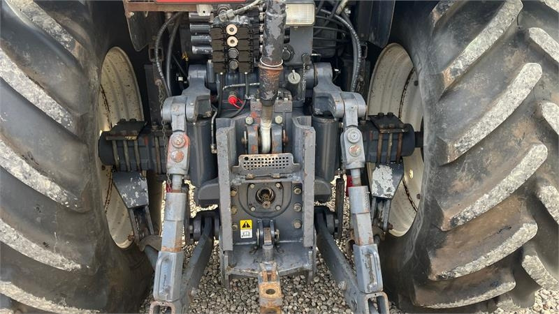 New Holland 8670 Supersteer Samme ejer siden 2012, evt. med tv - Трактор: слика 4 New Holland 8670 Supersteer Samme ejer siden 2012, evt. med tv - Трактор: слика 4