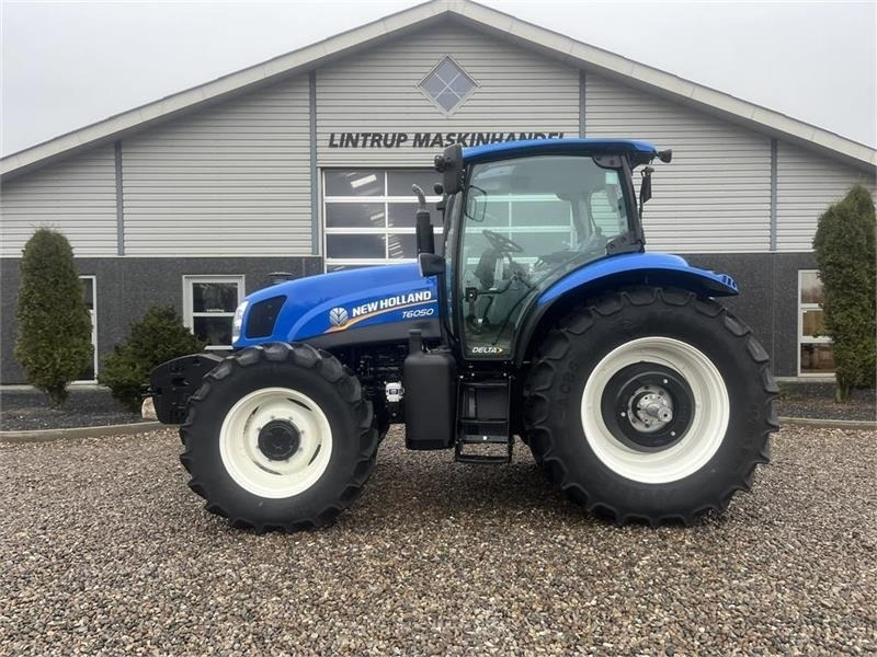 New Holland T6050 Delta - EXPORT - Трактор: слика 1 New Holland T6050 Delta - EXPORT - Трактор: слика 1