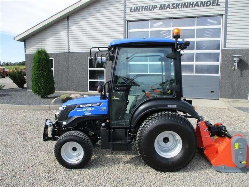 Solis 26 HST Med kabine, Turf dæk og frontlift samt fron - Трактор: слика 5 Solis 26 HST Med kabine, Turf dæk og frontlift samt fron - Трактор: слика 5