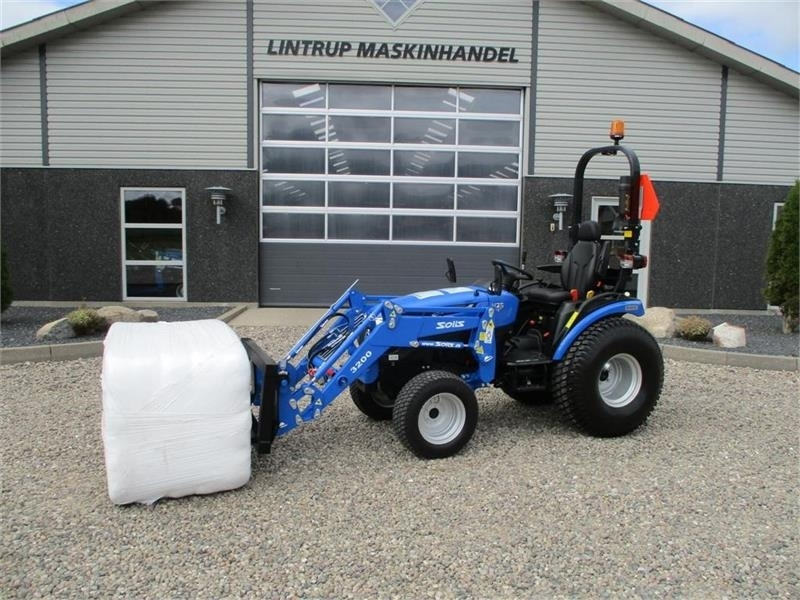 Solis 26 HST med fuldhydraulisk frontlæsser på - Мини трактор: слика 1 Solis 26 HST med fuldhydraulisk frontlæsser på - Мини трактор: слика 1