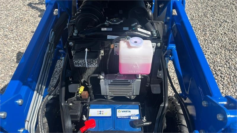 Лизинг на Solis H26 HST Med Frontlæsser og GardenPro dæk  Solis H26 HST Med Frontlæsser og GardenPro dæk: слика 7