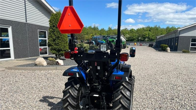Solis S26 6+2 Gearmaskine med Servostyring og brede trak - Трактор: слика 4 Solis S26 6+2 Gearmaskine med Servostyring og brede trak - Трактор: слика 4
