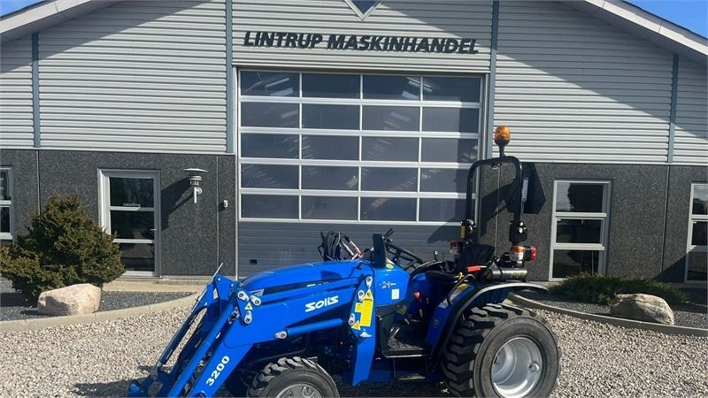 Solis S26 6x2 med fuldhydraulisk frontlæsser og brede In - Трактор: слика 1 Solis S26 6x2 med fuldhydraulisk frontlæsser og brede In - Трактор: слика 1
