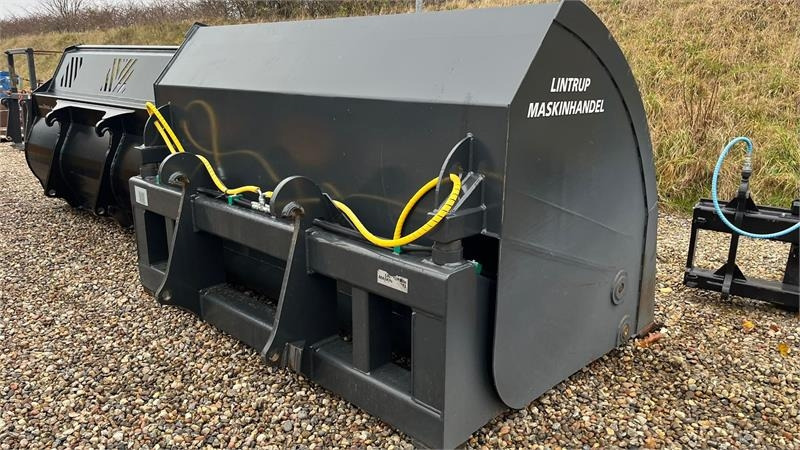 Volvo 5m3 Rauakoda Højtip skovl Rauakoda 5m3 højtip skov - Корпа за натоварувач: слика 1 Volvo 5m3 Rauakoda Højtip skovl Rauakoda 5m3 højtip skov - Корпа за натоварувач: слика 1