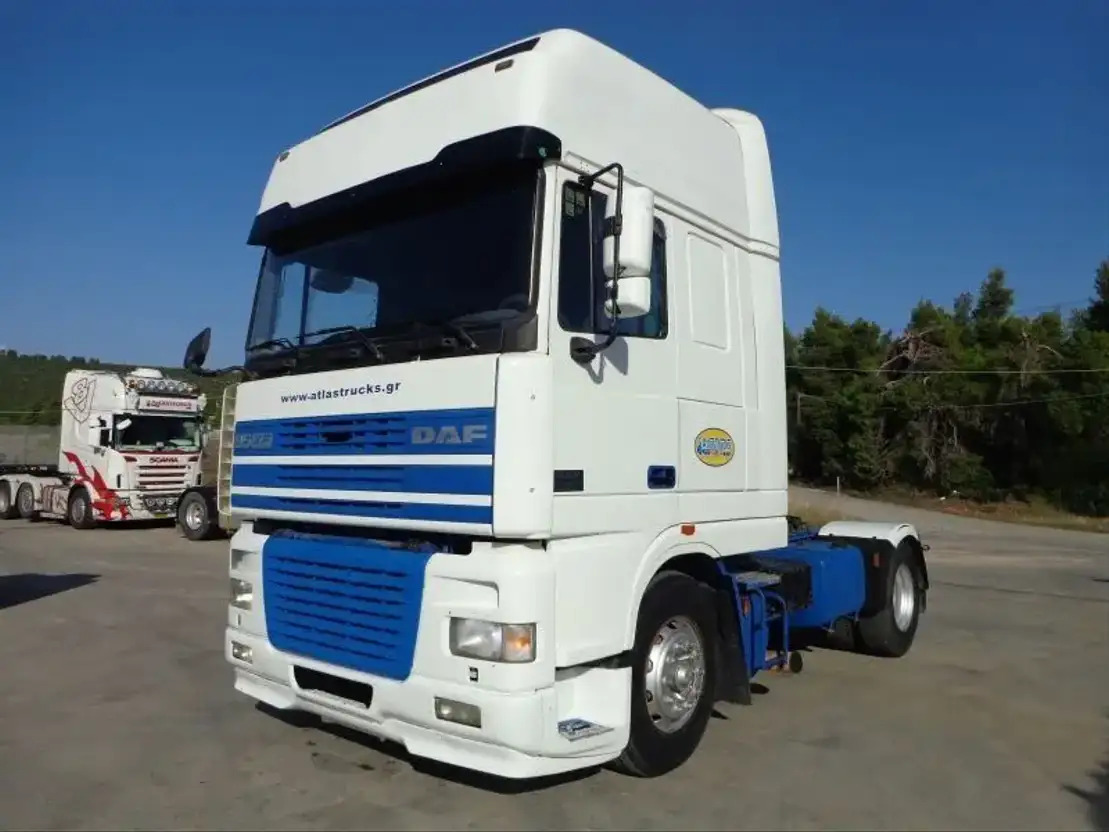 DAF XF 480 DAF XF.480 4X2 Super Space Intarder - Камион влекач: слика 1 DAF XF 480 DAF XF.480 4X2 Super Space Intarder - Камион влекач: слика 1
