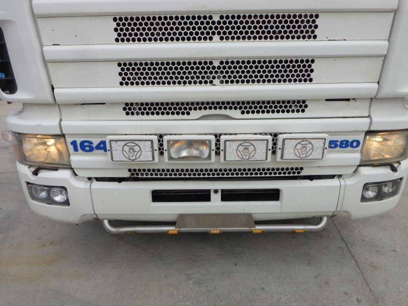 Scania R144-530 V8 Scania 144.530 4X2 - Камион влекач: слика 5 Scania R144-530 V8 Scania 144.530 4X2 - Камион влекач: слика 5
