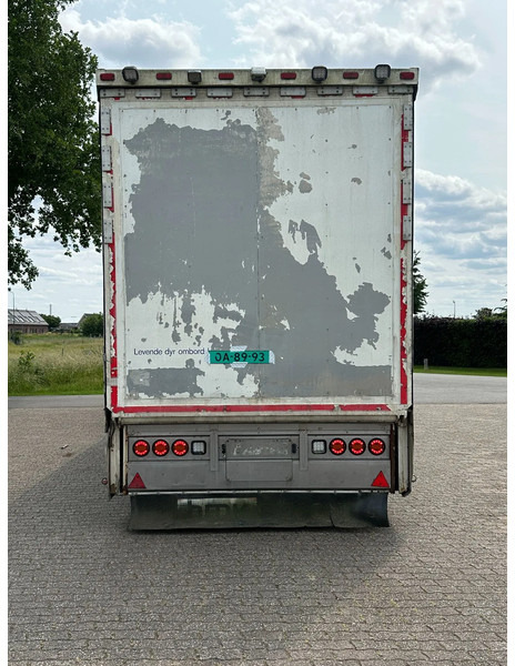 Berdex NO BERDEX HMK 4 stock livestock trailer SPF - Полуприколка за добиток: слика 5 Berdex NO BERDEX HMK 4 stock livestock trailer SPF - Полуприколка за добиток: слика 5