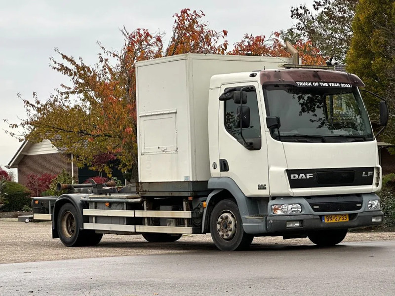 Камион со кука за подигање DAF LF 45 180!! HAAKARM/CONTAINER!!MOBILE WORKSHOP!!: слика 19