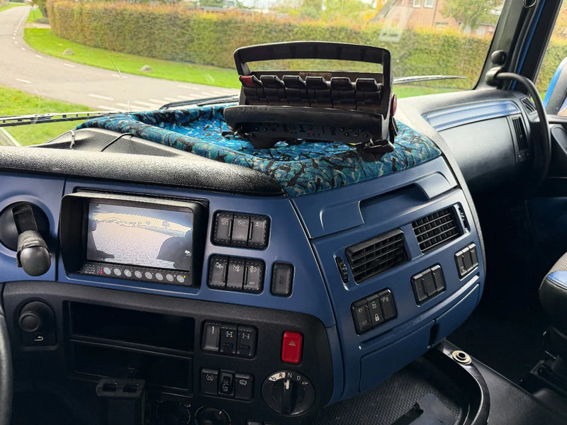 Камион со кран DAF XF 460 SHOW!!SPECIAL!!6x4!! HIAB 24TM CRANE/KRAN/TREKKER/BAKWAGEN!!BAUKRANE TRANSPORT!!euro6!: слика 15