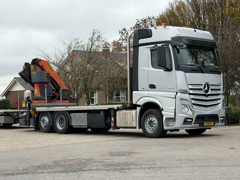 Mercedes-Benz Actros 2640 PALFINGER 34TM CRANE/GRUE!!RADIO REMOTE!!EURO6!! - Камион со кран: слика 2 Mercedes-Benz Actros 2640 PALFINGER 34TM CRANE/GRUE!!RADIO REMOTE!!EURO6!! - Камион со кран: слика 2